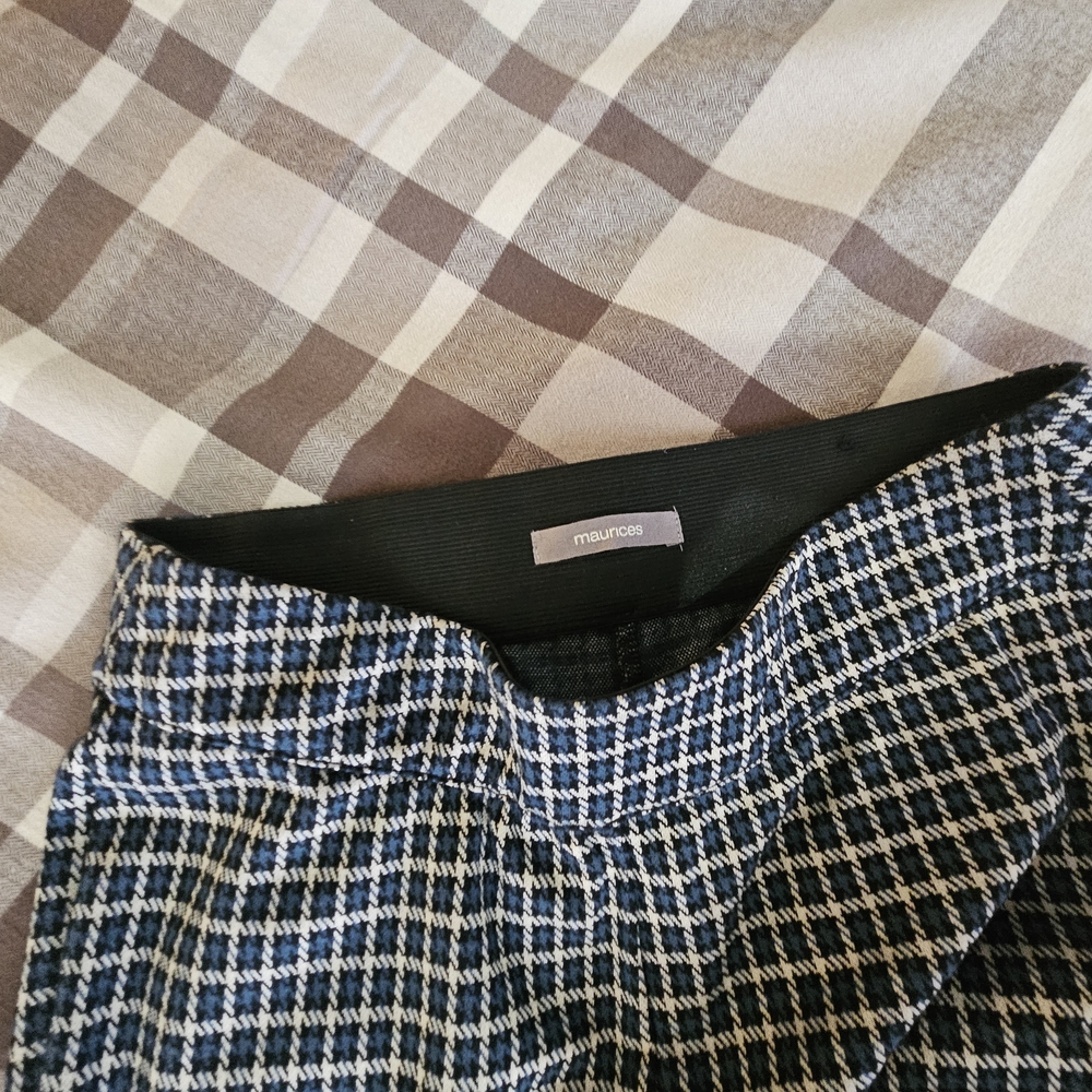 Maurices Blue and White Houndstooth Skirt